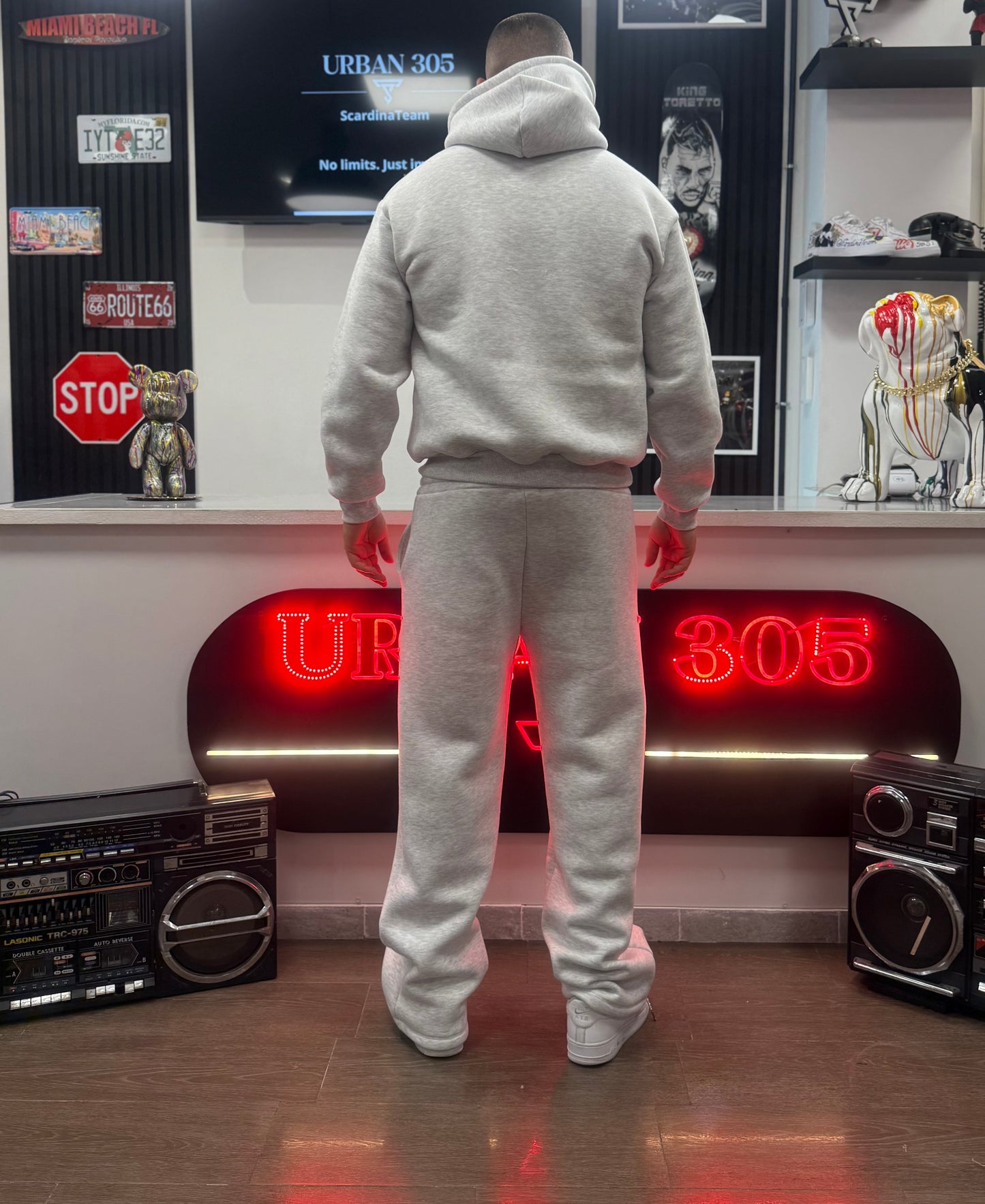 TUTA OVERSIZE GREY NIKE